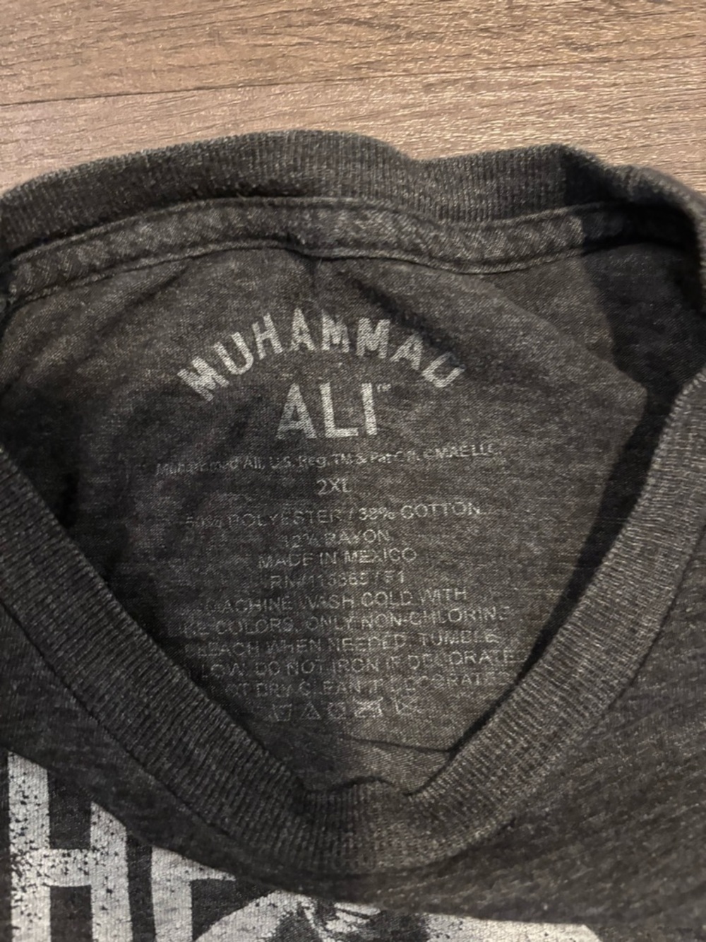 Muhammad Ali 'The Greatest' Graphic Tee - Charcoal - Picture 2 of 2